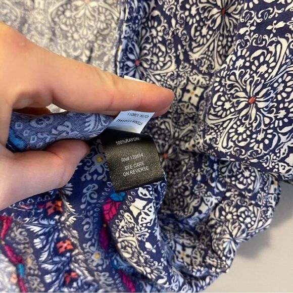 Torrid cardigan size 0/1 - Picture 7 of 7